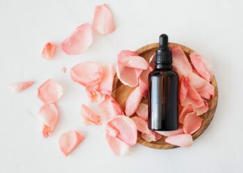 The Best Facial Oils For Healthy Skin