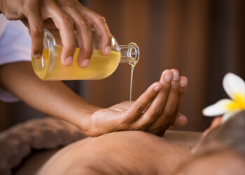 5 Best Massage Oils You’re Going To Want To Try